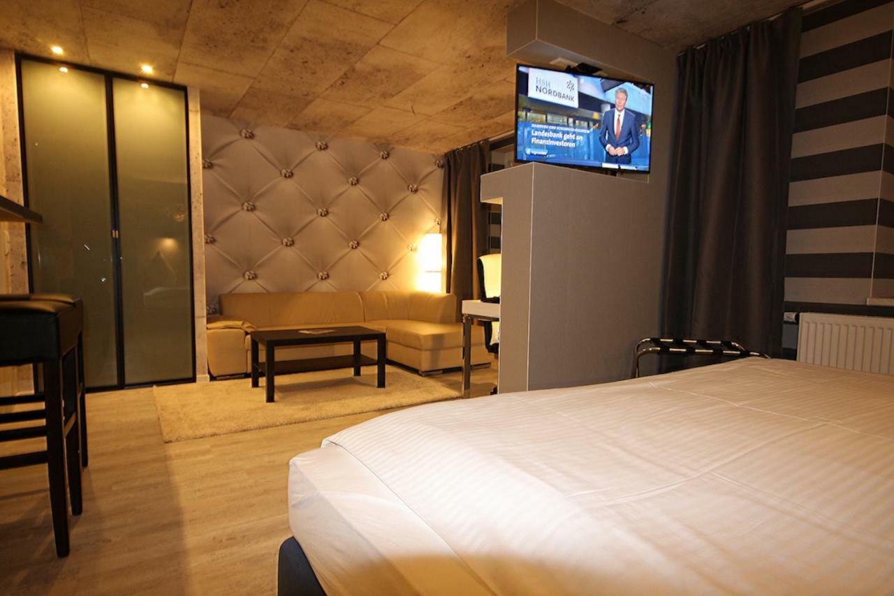 Sl'Otel Budget Бернбург Экстерьер фото
